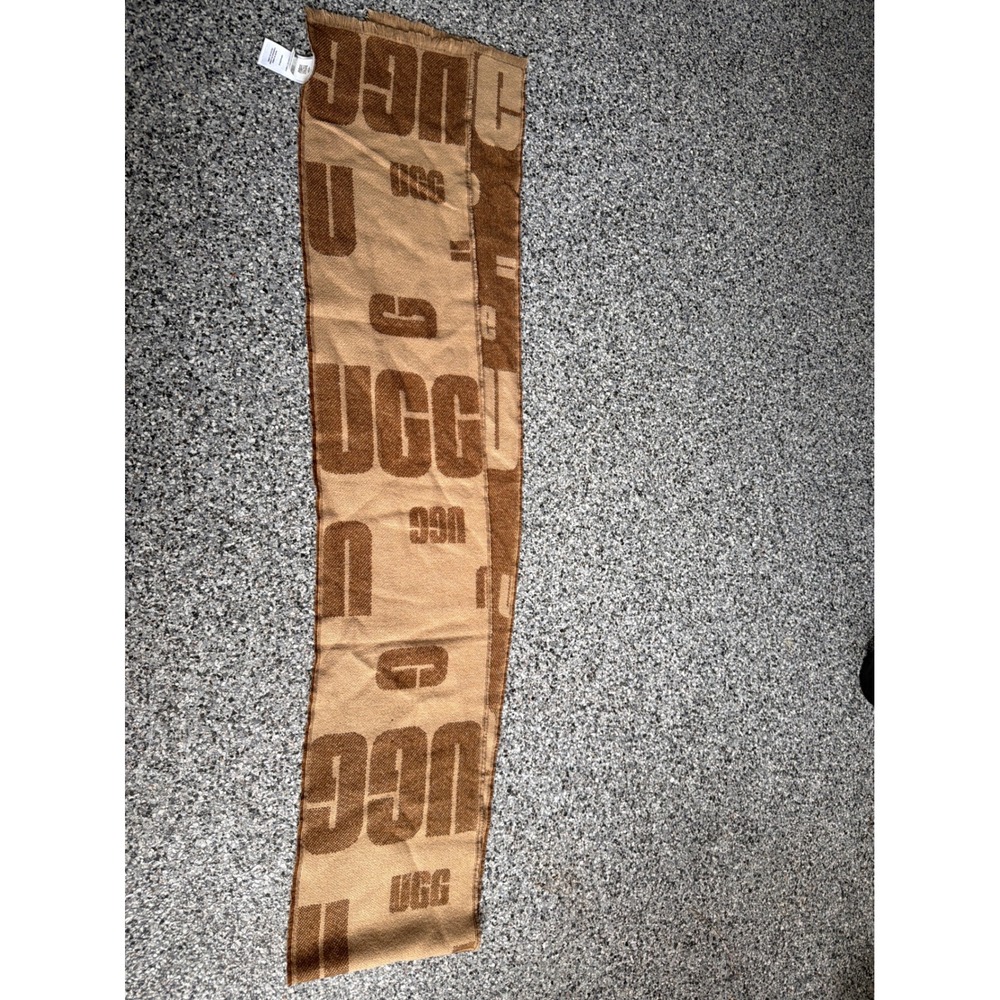 UGG Logo Knit Scarf Chestnut Tan Reversible Oversized Jacquard 1138012